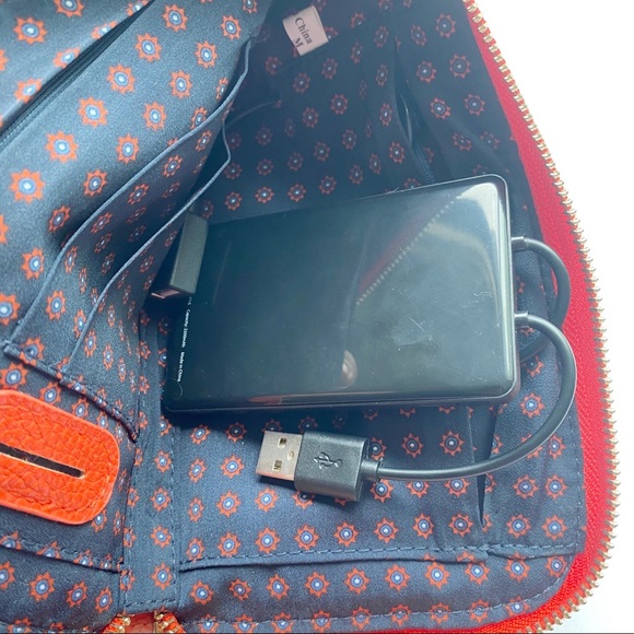 Banana Republic Charge It Red Orange Wristlet - Picture 5 of 6